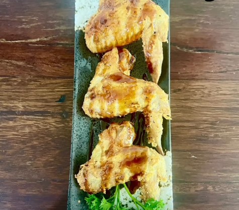 Fried chicken wings
